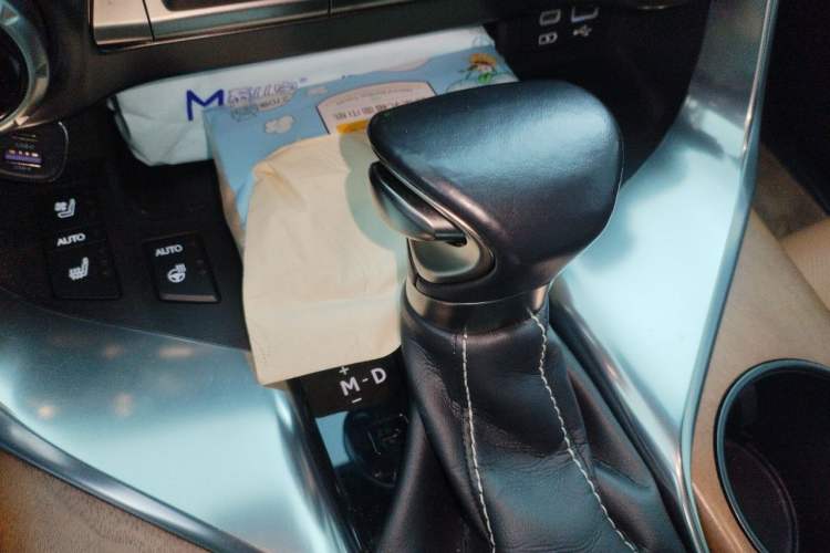 Used Lexus LX  Gear Lever