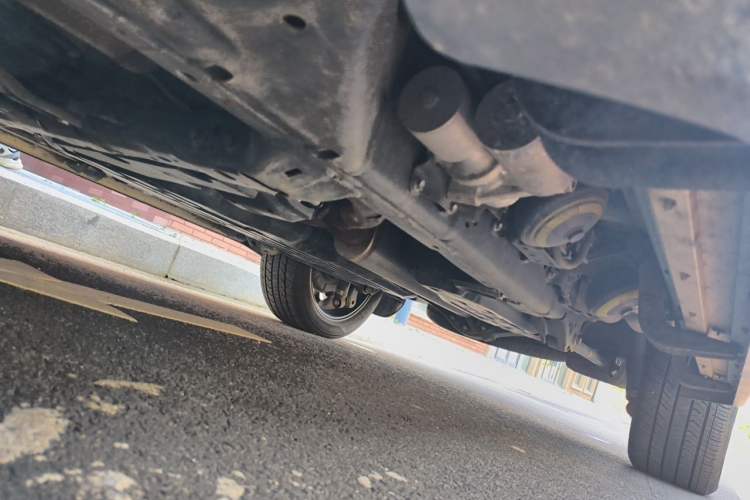 Used Lexus LX  Chassis Front Left