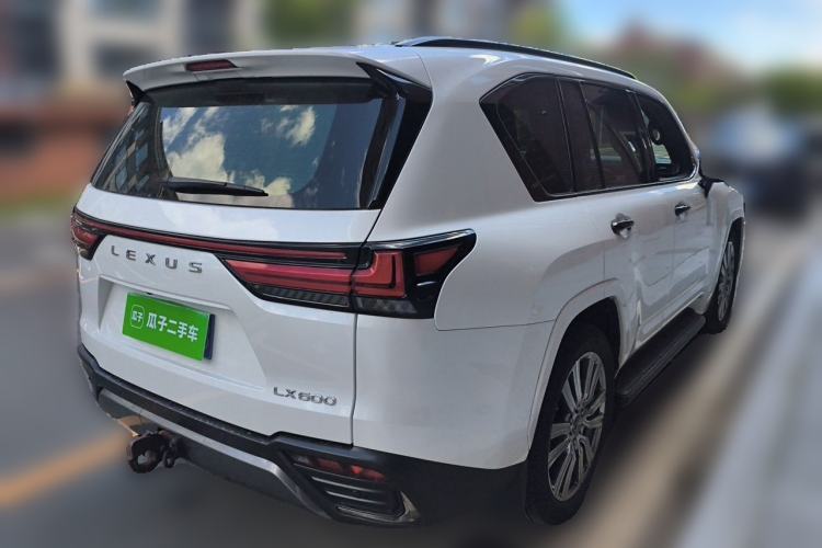 Used Lexus LX  Rear Right 45 Deg
