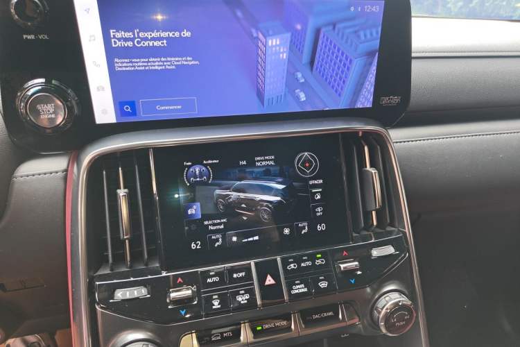 Used Lexus LX 2023 LX600 7-Seater Premium U.S. Specification Audio And AC Panel