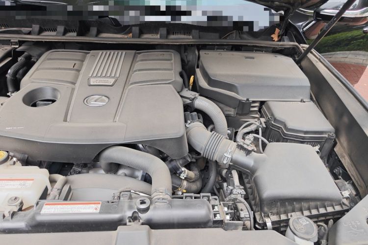 Used Lexus LX 2023 LX600 7-Seater Premium U.S. Specification Engine Bay Left
