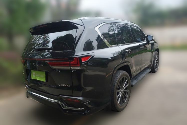 Used Lexus LX  Rear Right 45 Deg