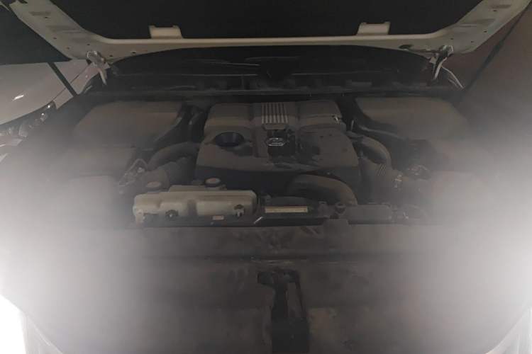 Used Lexus LX 2023 LX600 7-Seater Premium U.S. Specification Engine Bay