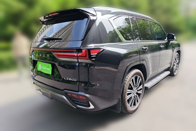 Used Lexus LX  Rear Right 45 Deg