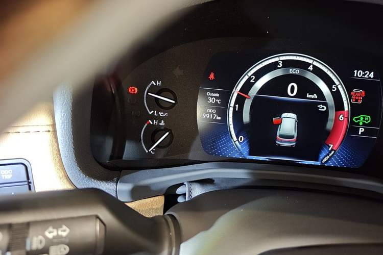 Used Lexus LX  Odometer Close Up