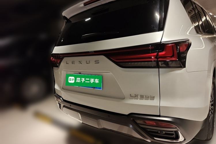 Used Lexus LX  Rear