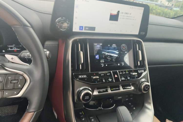 Used Lexus LX 2025 700h Lingjie Edition Audio And AC Panel