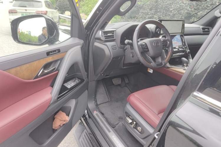 Used Lexus LX 2025 700h Lingjie Edition Driver Seat