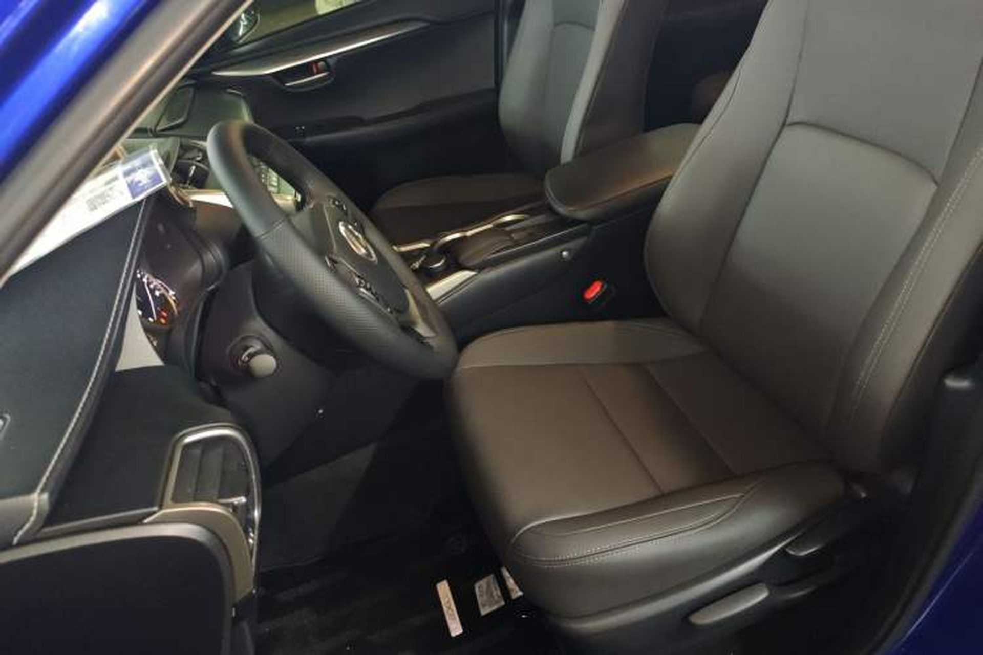 Used Lexus NX 2015 200 Front-Wheel Drive X-Trail SE Edition Left Front Seat