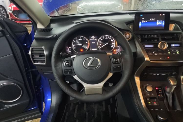 Used Lexus NX 2015 200 Front-Wheel Drive X-Trail SE Edition Steering Wheel