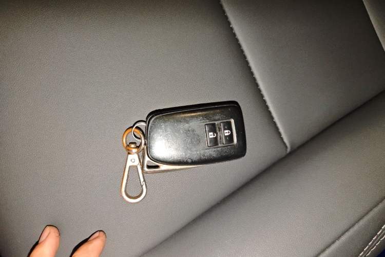 Used Lexus NX 2015 200 Front-Wheel Drive X-Trail SE Edition Vehicle Key