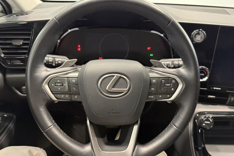 Used Lexus NX 2022 260 Front-Wheel Drive Chuan Yue Edition Interior 2