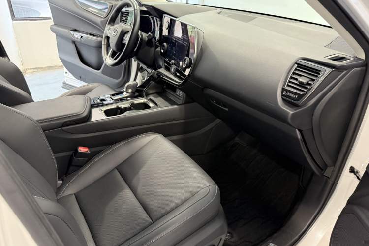 Used Lexus NX 2022 260 Front-Wheel Drive Chuan Yue Edition Interior 8