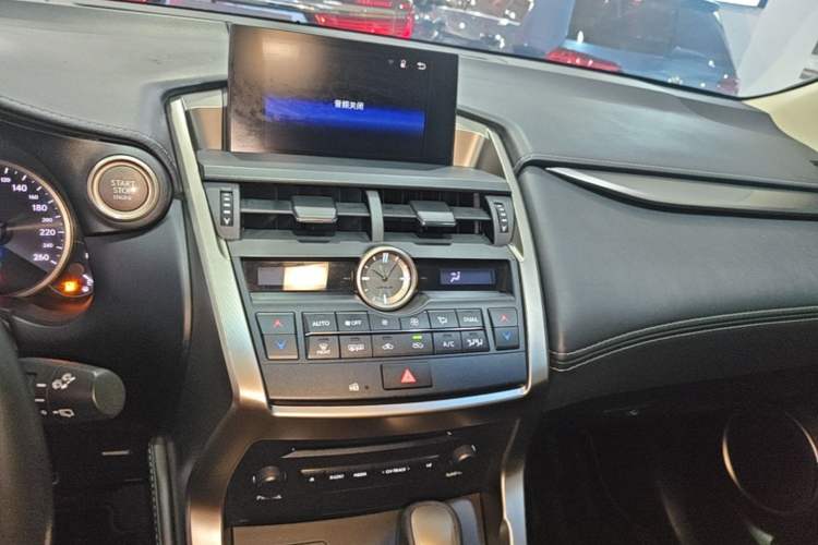 Used Lexus NX 2015 200T All-Wheel-Drive Fēngshàng Edition Audio And AC Panel