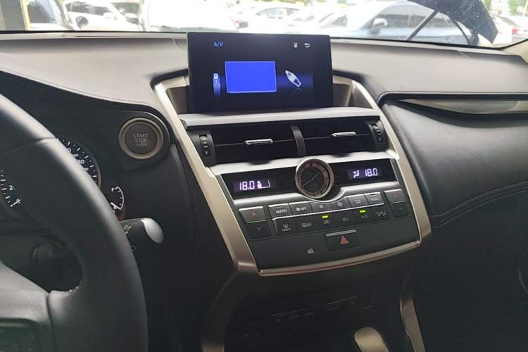 Used Lexus NX 2015 200 Front-Wheel Drive X-Trail SE Edition Audio And AC Panel