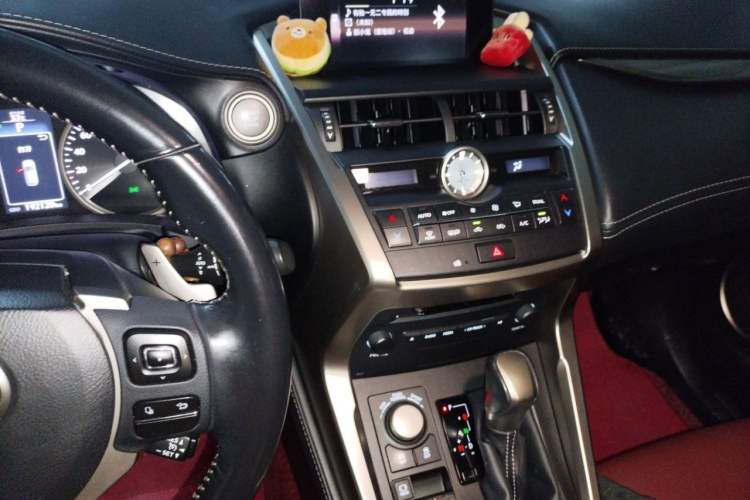 Used Lexus NX 2015 200T All-Wheel-Drive Fēngshàng Edition Audio And AC Panel