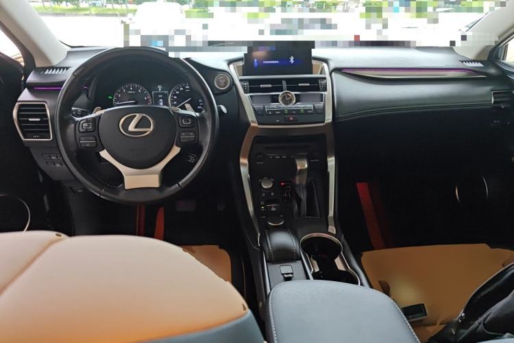 Used Lexus NX 2015 200T All-Wheel-Drive Fēngshàng Edition Center Console