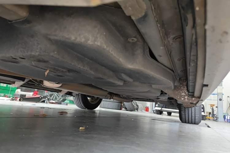 Used Lexus NX 2015 200T All-Wheel-Drive Fēngshàng Edition Chassis Front Left
