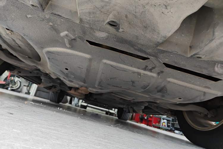 Used Lexus NX 2015 200T All-Wheel-Drive Fēngshàng Edition Chassis Front