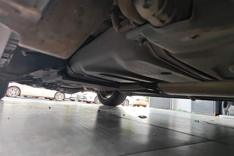 Used Lexus NX 2015 200T All-Wheel-Drive Fēngshàng Edition Chassis Rear Left