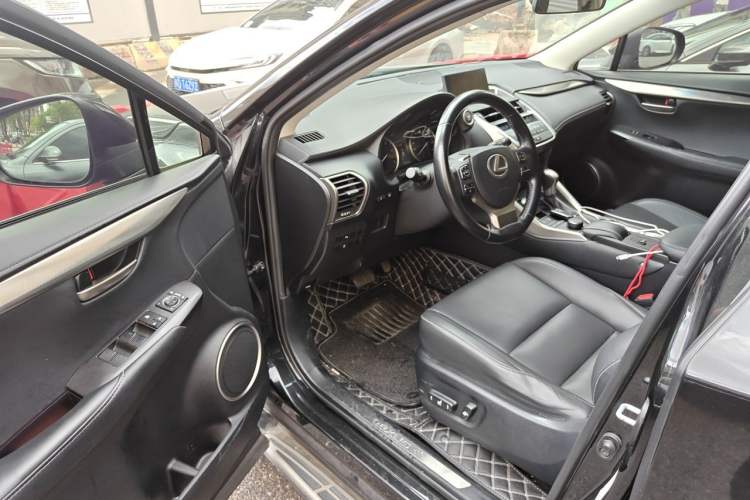 Used Lexus NX 2015 200T All-Wheel-Drive Fēngshàng Edition Driver Seat
