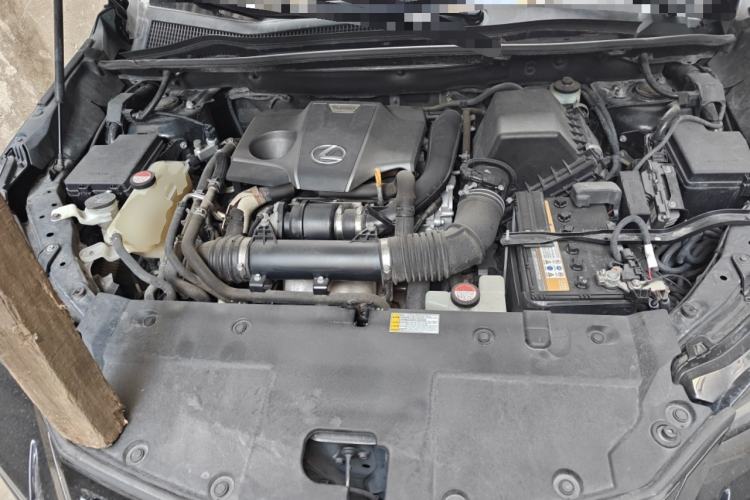 Used Lexus NX 2015 200T All-Wheel-Drive Fēngshàng Edition Engine Bay
