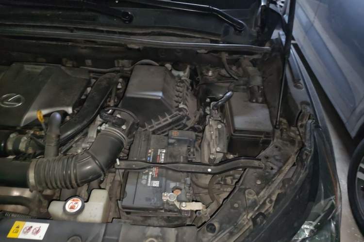 Used Lexus NX 2015 200T All-Wheel-Drive Fēngshàng Edition Engine Bay Left