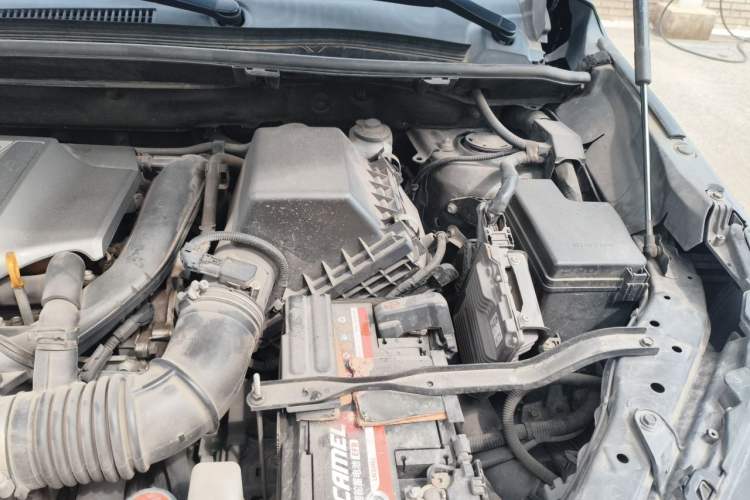 Used Lexus NX 2015 200T All-Wheel-Drive Fēngshàng Edition Engine Bay Left