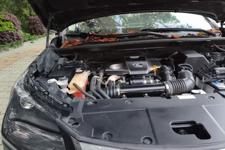 Used Lexus NX 2015 200T All-Wheel-Drive Fēngshàng Edition Engine Bay Right