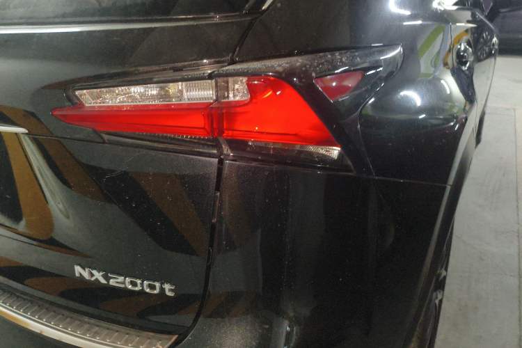 Used Lexus NX 2015 200T All-Wheel-Drive Fēngshàng Edition Exterior 3