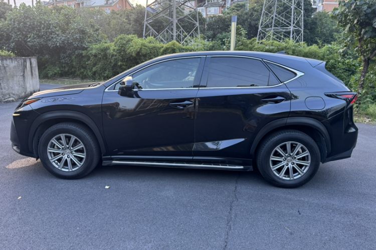Used Lexus NX 2015 200 Front-Wheel Drive X-Trail SE Edition Exterior 8