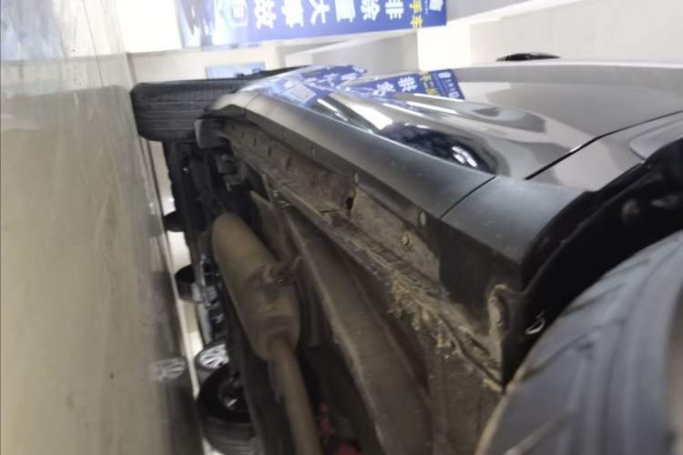 Used Lexus NX 2015 300h Front-Drive Fēngshàng Edition Exterior 9