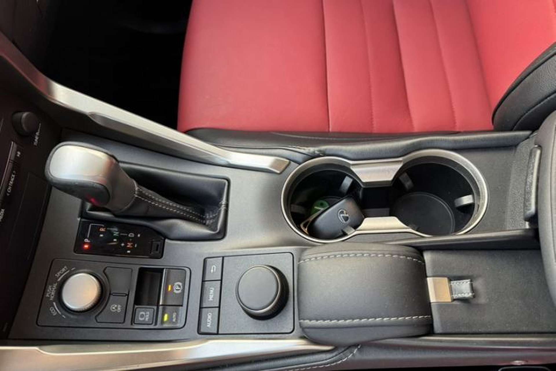 Used Lexus NX 2015 200 Front-Wheel Drive X-Trail SE Edition Gear Lever
