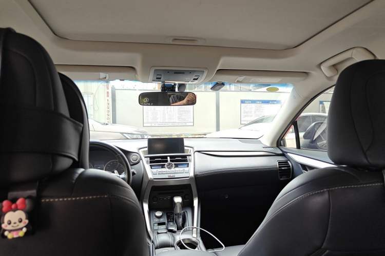 Used Lexus NX 2015 200T All-Wheel-Drive Fēngshàng Edition Headliner