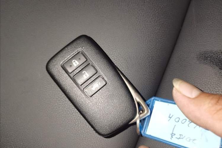 Used Lexus NX 2015 300h Front-Drive Fēngshàng Edition Interior 1