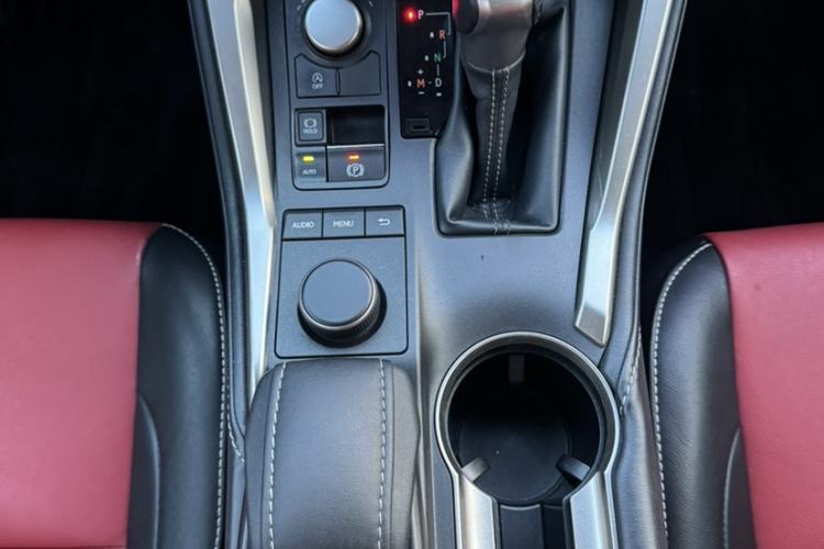 Used Lexus NX 2015 200 Front-Wheel Drive X-Trail SE Edition Interior 7