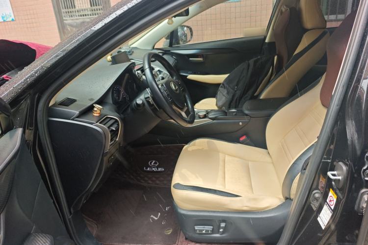 Used Lexus NX 2015 200T All-Wheel-Drive Fēngshàng Edition Left Front Seat