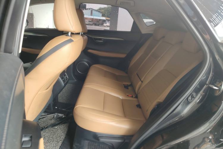 Used Lexus NX 2015 200T All-Wheel-Drive Fēngshàng Edition Left Rear Seat