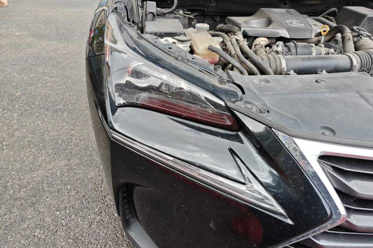 Used Lexus NX 2015 200T All-Wheel-Drive Fēngshàng Edition Right Front Headlight