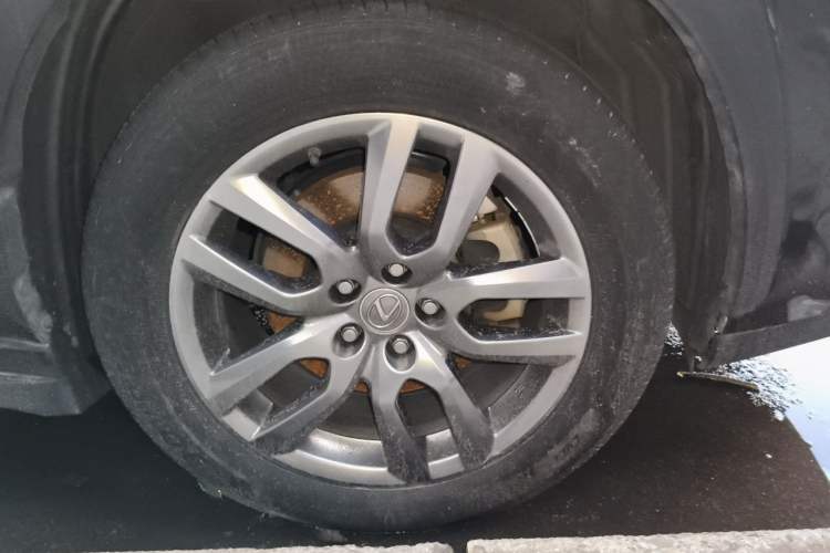 Used Lexus NX 2015 200T All-Wheel-Drive Fēngshàng Edition Right Front Wheel Hub