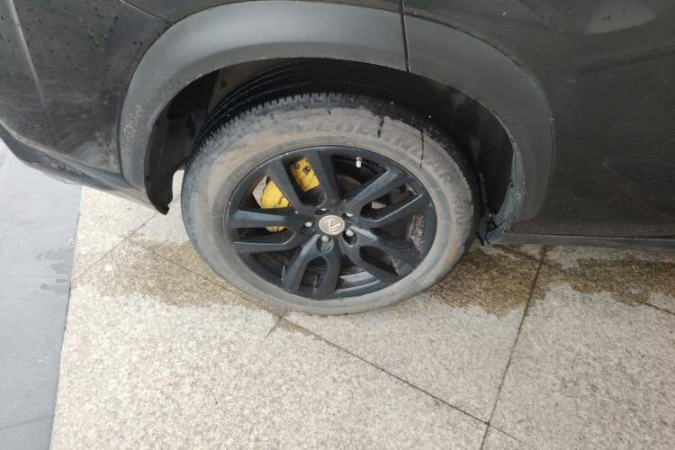 Used Lexus NX 2015 200T All-Wheel-Drive Fēngshàng Edition Right Rear Wheel Hub