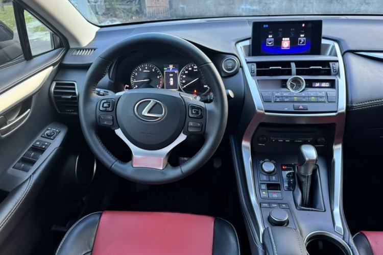 Used Lexus NX 2015 200 Front-Wheel Drive X-Trail SE Edition Steering Wheel