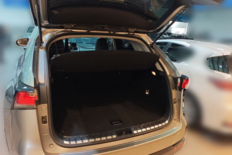 Used Lexus NX 2015 200T All-Wheel-Drive Fēngshàng Edition Trunk
