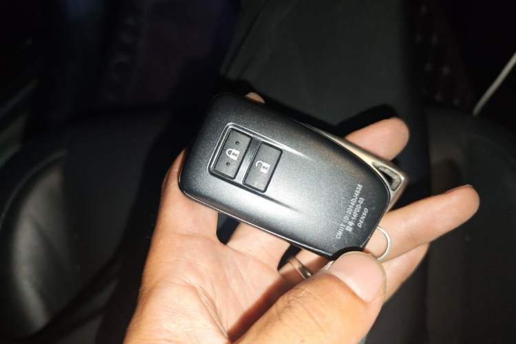 Used Lexus NX 2015 200T All-Wheel-Drive Fēngshàng Edition Vehicle Key