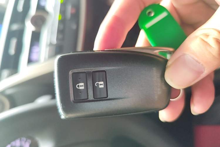 Used Lexus NX 2015 200 Front-Wheel Drive X-Trail SE Edition Vehicle Key