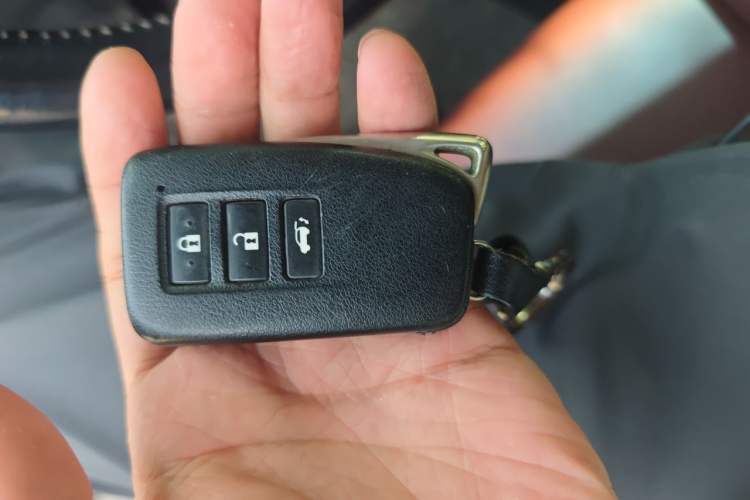 Used Lexus NX 2015 200 All-Wheel Drive Fēngshàng Edition Vehicle Key