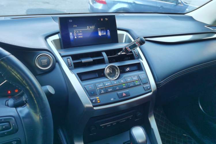 Used Lexus NX 2015 200 All-Wheel Drive Fēngshàng Edition Audio And AC Panel