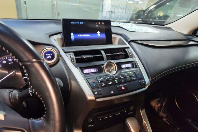 Used Lexus NX 2015 300h Front-Drive Fēngshàng Edition Audio And AC Panel