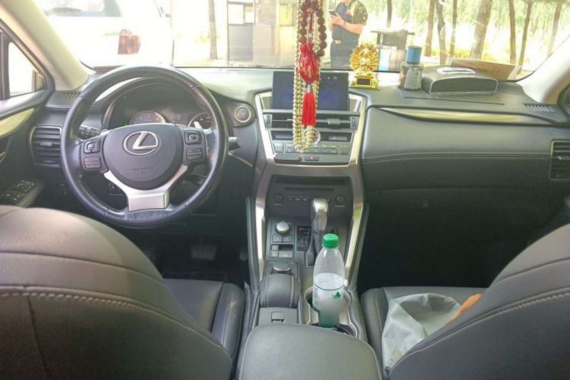 Used Lexus NX 2015 200T All-Wheel-Drive Fēngshàng Edition Center Console