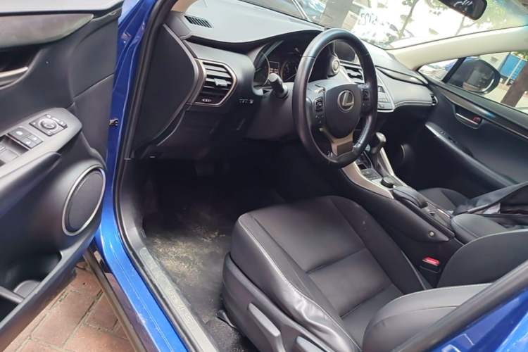 Used Lexus NX 2015 200 Front-Wheel Drive X-Trail SE Edition Driver Seat